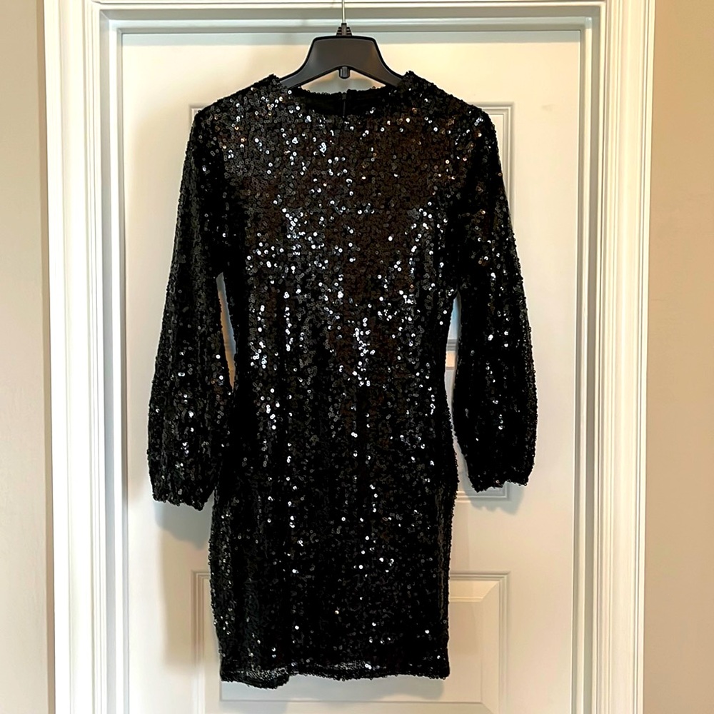 Black sequined dress